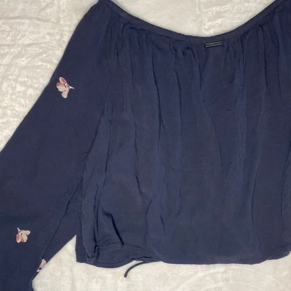 BILLABONG Light It Up Blue Floral Raglan Sleeves Crop Top Size Large - Picture 11 of 16